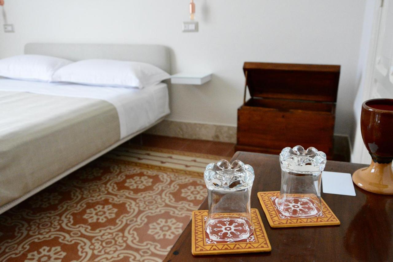 Domus Aleria Deluxe Rooms Sciacca Ngoại thất bức ảnh